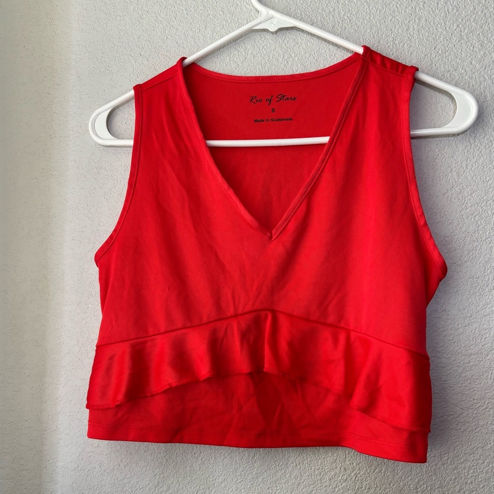 Red V-Neck Ruffle Crop Tank Size Small Brand Rio Of Stars Lightweight Material